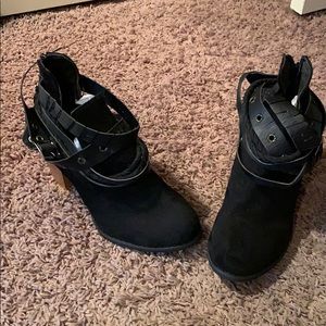 Western booties heel Ht 3 inches